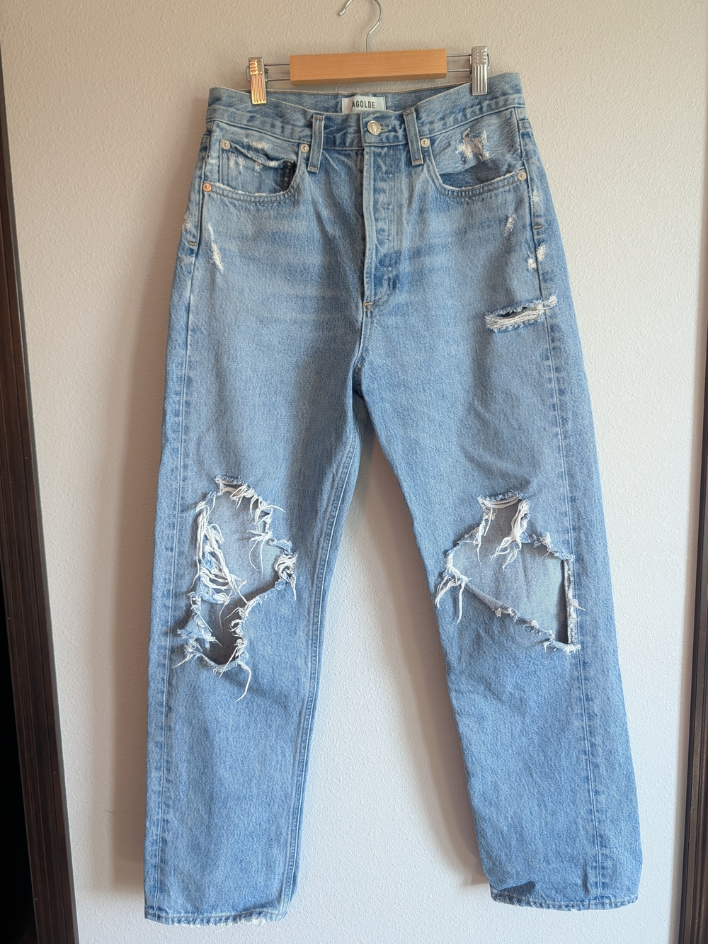 Agolde 90's Mid Rise Distressed Jean Size 26 In Fall Out/Light Wash - Picture 10 of 14